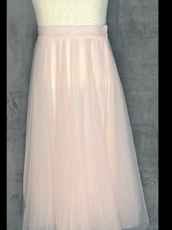 Selfie Leslie Dresses & Skirts - Selfie Leslie Baby Pink Jasmine Organza Midi Skirt